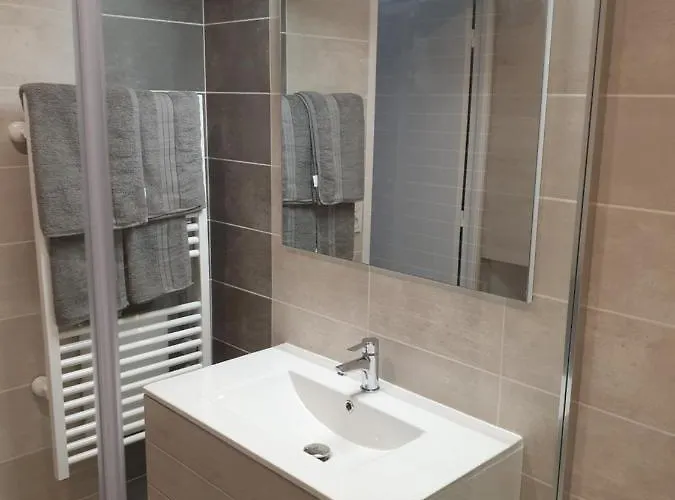 Le P'tit Beneze Apartment